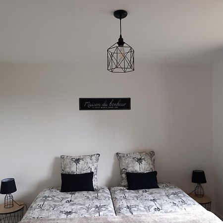 Le Cottage De Mae Seigy Ngoại thất bức ảnh